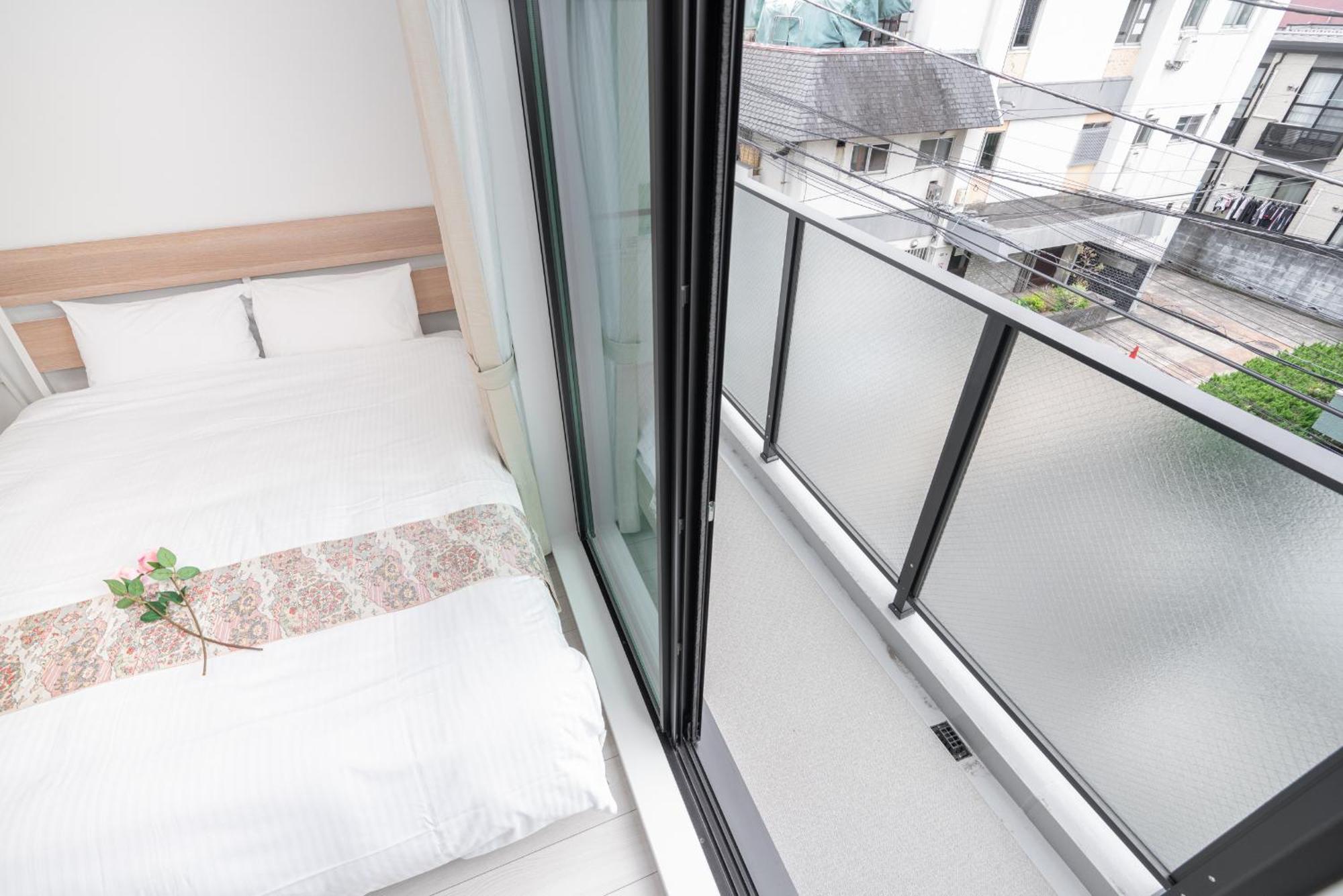 Real Okubo Apartment Hotel Tokio Buitenkant foto