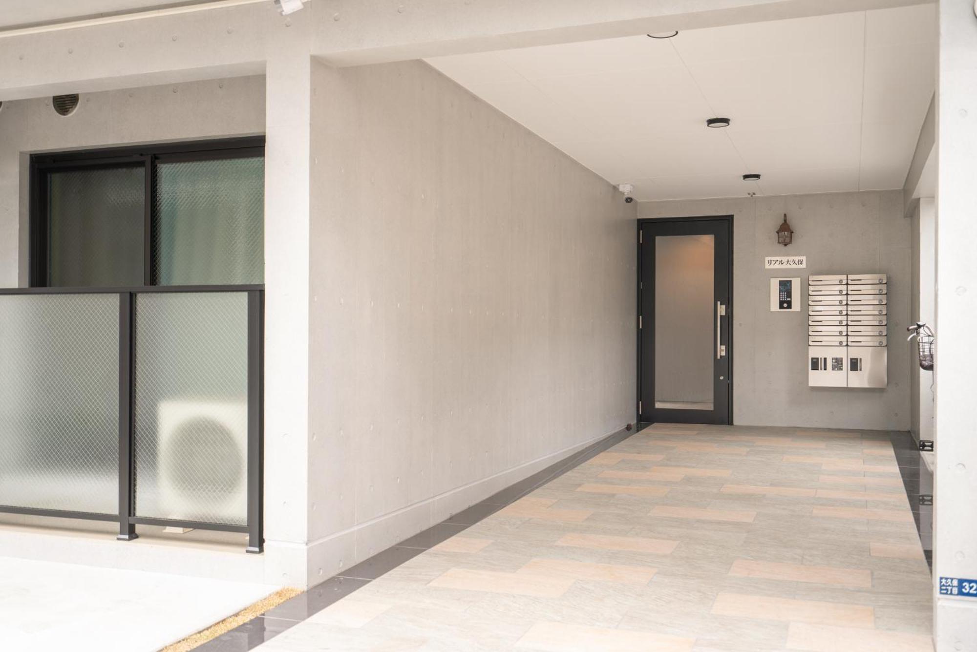 Real Okubo Apartment Hotel Tokio Buitenkant foto